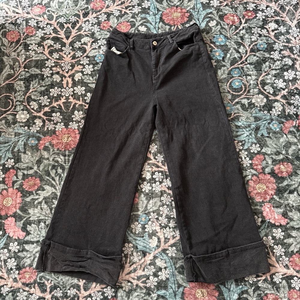 Entro Black Wide-Leg Trousers